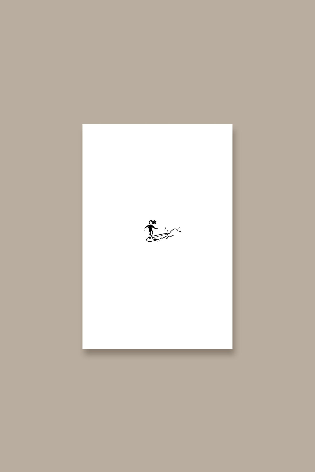 Carte postale Surfeuse